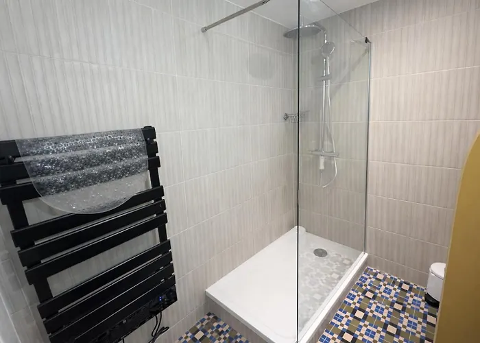 Le Petit Montmartre - 2 Prs - 18 - Metro 12 Apartment *